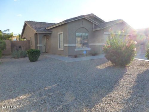10421 Pioneer St, Tolleson, AZ 85353-8412