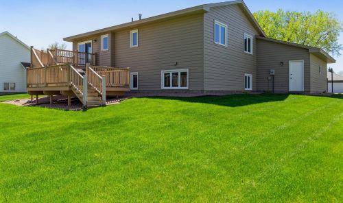 4560 Arrowood Ln, Minneapolis, MN 55442-2917