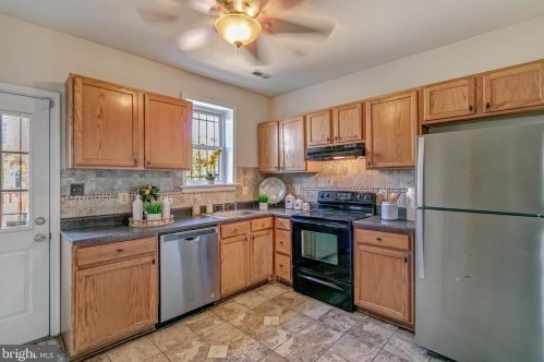 147 Thomas St, Washington DC  20001-1636 exterior