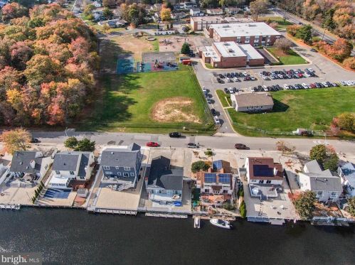 106 Moorage Ave, Berkeley Township NJ  08721-1879 exterior