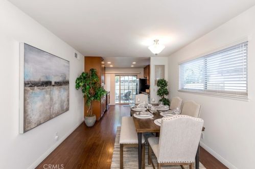 5180 Dover Dr, Buena Park CA  90623-2313 exterior