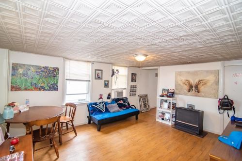 23 Bowers St, Nashua NH  03060-3904 exterior