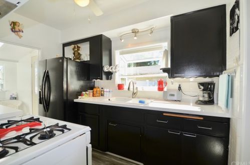 1014 Monterey Ave, Ontario CA  91764-2821 exterior