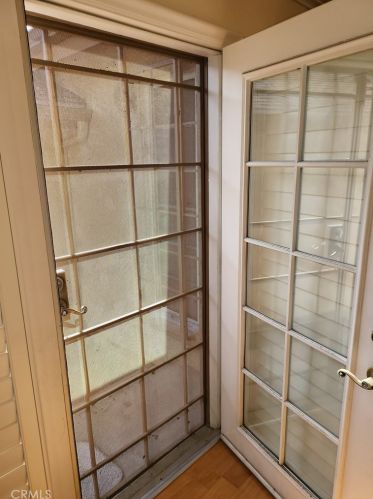 11803 Casimir Ave, Hawthorne CA  90250-1994 exterior