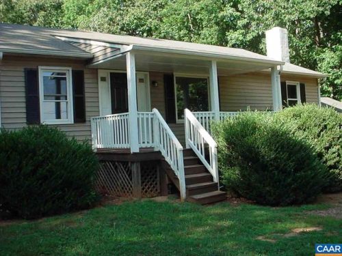 417 Ruritan Lake Rd, Scottsville, VA 24590-4440