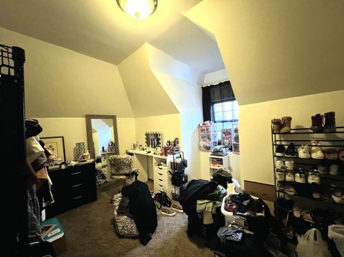 304 Rhodes Pl, New Castle PA  exterior