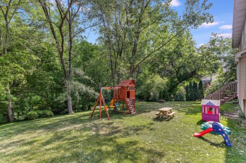 2102 116 St, Kenosha WI 53158-3605 exterior