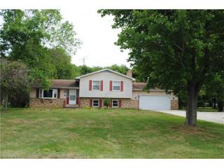5353 Gardner Barclay Rd, Mayburn Corners, OH 44417-9733