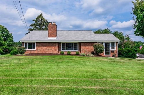 108 Murrysville Rd, Trafford, PA 15085-1408