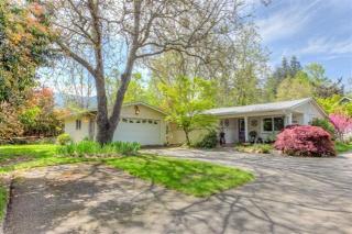 985 Bellview Ave, Ashland, OR 97520-3603