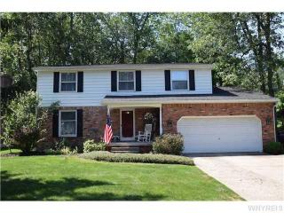 152 Schimwood Ct, Amherst, NY 14068-1393