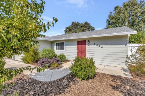 8252 Manhart Way, Elverta, CA 95626-9603