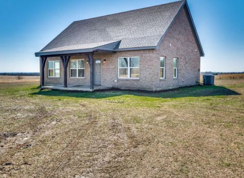 230 Sims Rd, Waxahachie, TX 75167