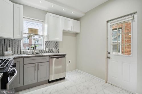 1920 Godfrey Ave, Philadelphia PA  19141-1302 exterior