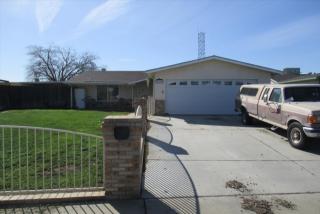 1213 Mckinley Ave, Bakersfield, CA 93308-3034