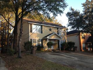 970 Dickenson Ave, Mobile AL  36609-5190 exterior