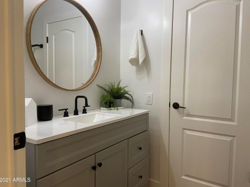 8954 Michigan Ave, Chandler AZ  85248-6446 exterior