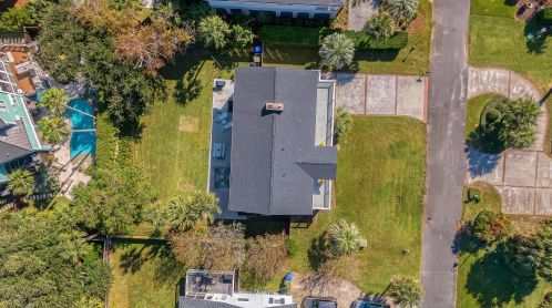 6 44th Ave, Isle Of Palms SC  29451-2605 exterior