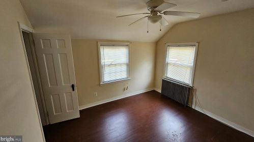 918 Parkside Ave, Trenton NJ  08618-2827 exterior