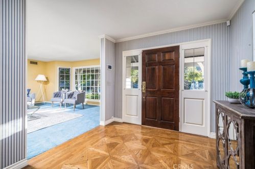 1022 Oak Canyon Ln, Glendora CA  91741-2256 exterior