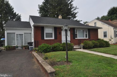 215 Independence Ave, Trenton, NJ 08610-5701