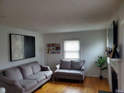 159 Marlboro Rd, Ridgewood NJ  07452-1902 exterior