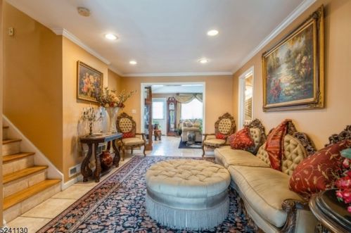 30 Cypress Ave, Verona NJ  07044-1910 exterior