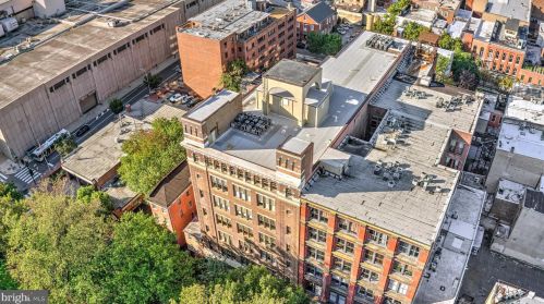 315 Arch St, Philadelphia PA  19106-1800 exterior