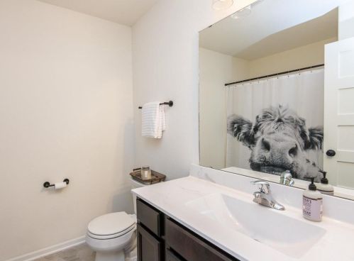 292 Autumn Crest Ln, Lake Mills WI  53551-1951 exterior