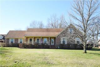 1911 Somerset Dr, Murfreesboro TN  37129-6527 exterior