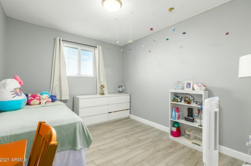 4842 20th St, Phoenix AZ  85040-2509 exterior