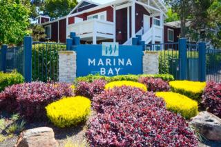 160 Marina Lakes Dr, Richmond, CA 94804-7453