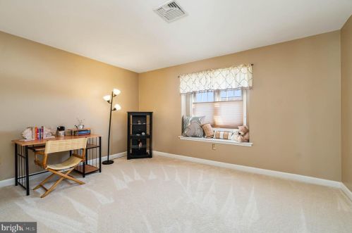 329 Mdw Dr, Navy Sup Dpt PA 17055-5187 exterior