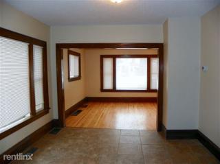 3330 Dupont Ave, Minneapolis MN  55412-2512 exterior