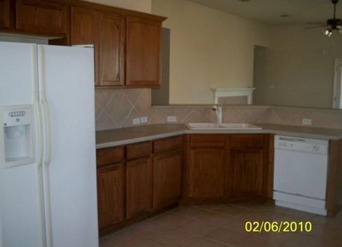 407 Rosedale Blvd, Georgetown TX  78628-4675 exterior
