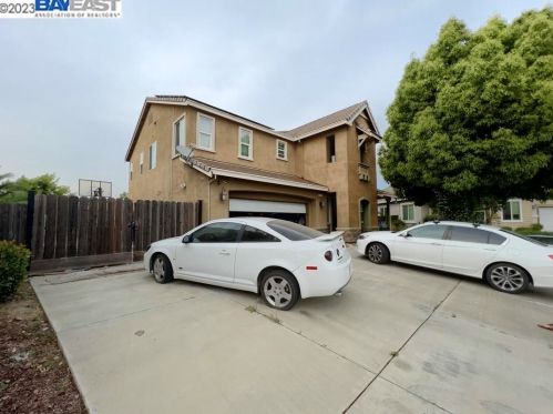 1175 Lucio St, Manteca CA  95336 exterior