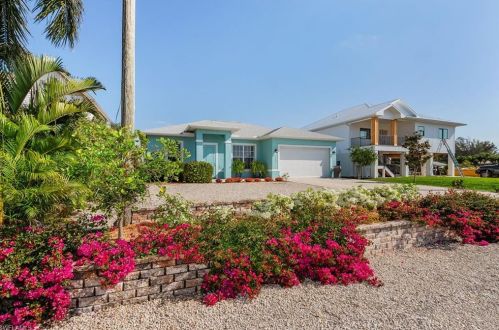 3592 Ruby Ave, Saint James City FL  33956-2208 exterior