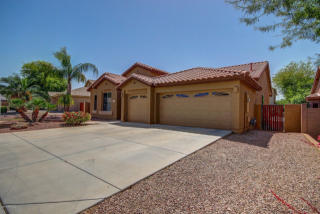 7035 Tether Trl, Peoria, AZ 85383-7238