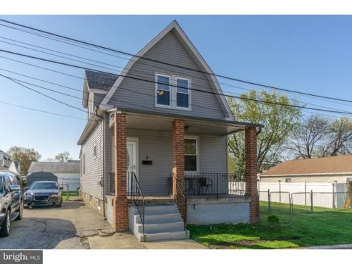 7 Maise Dr, Boothwyn PA  19061-4236 exterior