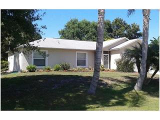 950 Flamingo Ave, Sebastian, FL 32958-5122