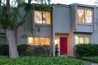 125 Hartnell Pl, Sacramento, CA 95825-6609