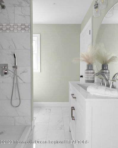 11 Mallard St, Hazlet NJ 07730-1413 exterior