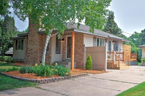10457 President Dr, Minneapolis, MN 55434-1532