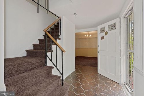 195 Tiffany Ln, Willingboro NJ  08046-3872 exterior