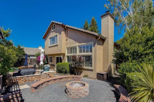 965 Turquoise St, Vacaville CA  95687-7859 exterior