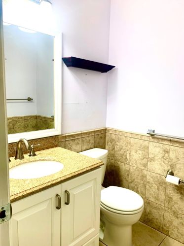 525 High Point Dr, Delray Beach FL  33445-3328 exterior