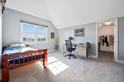 1555 Alaqua Dr, Sewickley PA  15143-9567 exterior