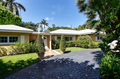 257 Fairview Rd, Palm Beach, FL 33480-3319