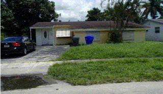 1201 74 Way, Hollywood FL  33024-1062 exterior