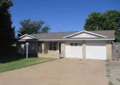 504 73rd St, Lawton, OK 73505-5411